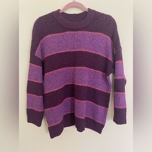 American Eagle Women’s Long sleeve Sweater Size S